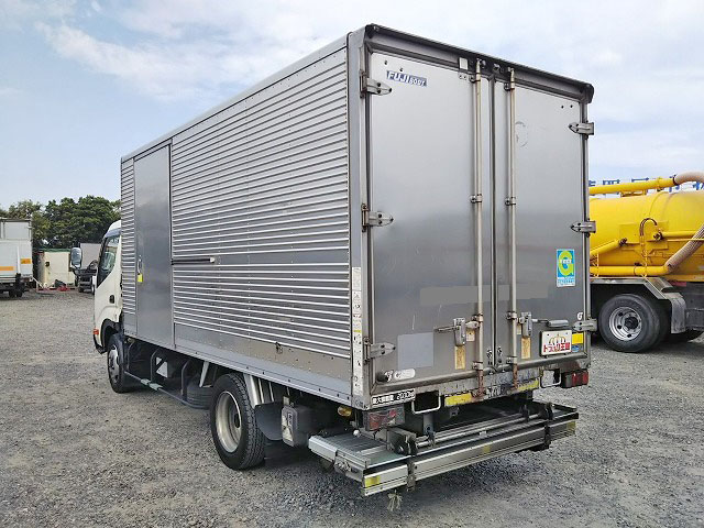 トヨタダイナアルミバン小型（2t・3t）[写真04]