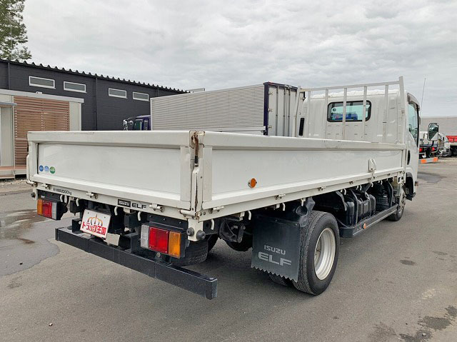 いすゞエルフ平ボディ小型（2t・3t）[写真02]