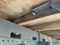 いすゞエルフ平ボディ小型（2t・3t）[写真21]