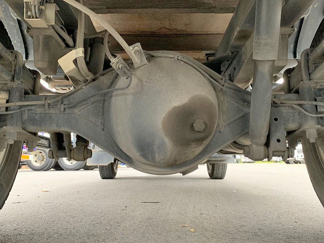 いすゞエルフ平ボディ小型（2t・3t）[写真24]