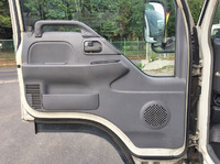 いすゞエルフ幌車小型（2t・3t）[写真28]