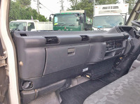 いすゞエルフ幌車小型（2t・3t）[写真33]