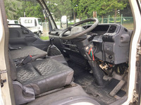 いすゞエルフ幌車小型（2t・3t）[写真34]