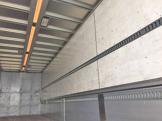 日野プロフィアアルミウイング大型（10t）[写真06]