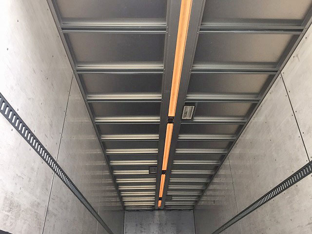 日野プロフィアアルミウイング大型（10t）[写真07]