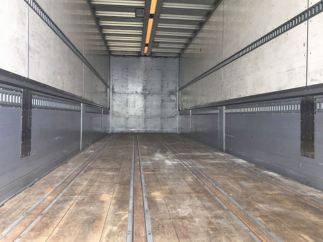 日野プロフィアアルミウイング大型（10t）[写真09]