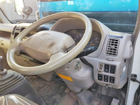 日野デュトロセルフクレーン5段小型（2t・3t）[写真33]