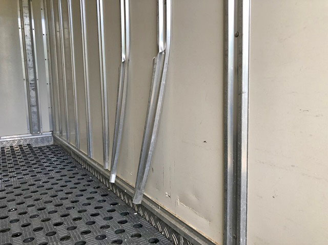 トヨタトヨエース冷凍車（冷蔵車）小型（2t・3t）[写真09]