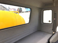 いすゞフォワード散水車増トン（6t・8t）[写真34]