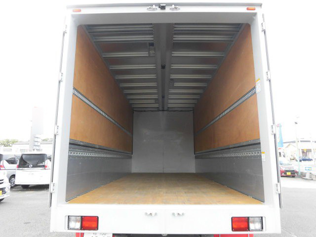 日野レンジャーアルミウイング中型（4t）[写真03]