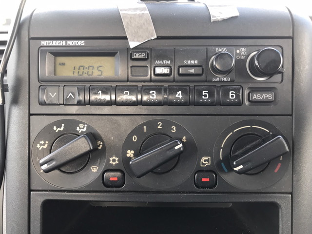 三菱ふそうキャンター平ボディ小型（2t・3t）[写真36]