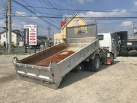 いすゞエルフローダーダンプ小型（2t・3t）[写真02]