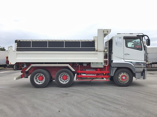 三菱ふそうスーパーグレートダンプ大型（10t）[写真07]