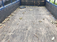 いすゞエルフ平ボディ小型（2t・3t）[写真09]