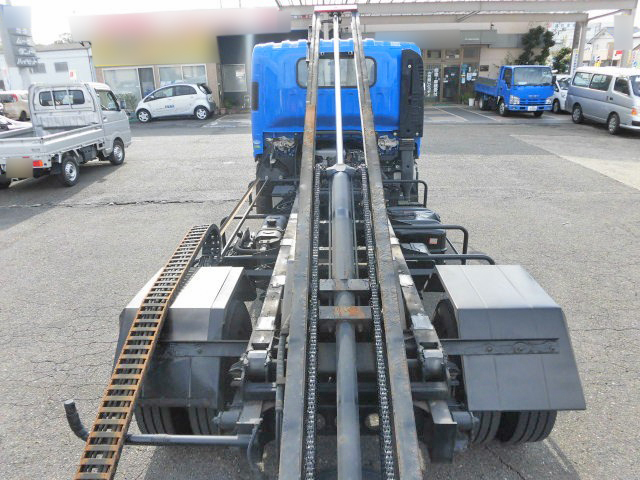 いすゞエルフセーフティローダー小型（2t・3t）[写真11]