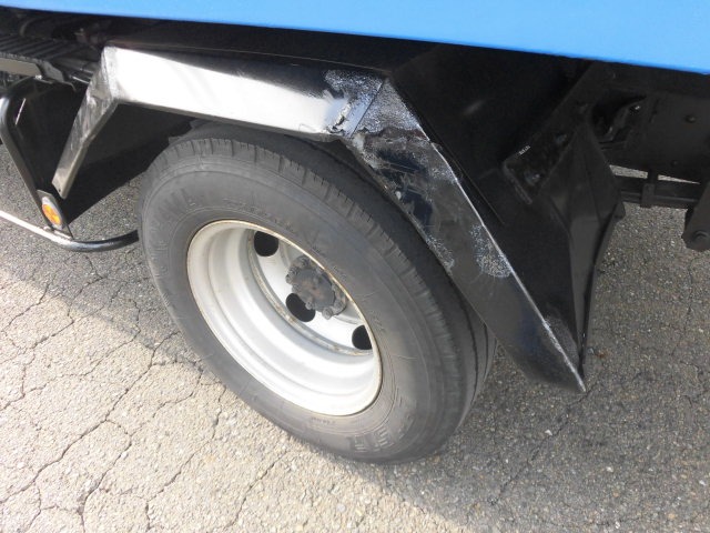 いすゞエルフセーフティローダー小型（2t・3t）[写真16]