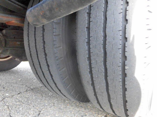 いすゞエルフセーフティローダー小型（2t・3t）[写真18]