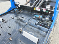 いすゞエルフセーフティローダー小型（2t・3t）[写真07]