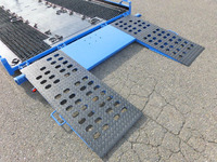 いすゞエルフセーフティローダー小型（2t・3t）[写真09]