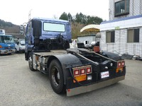 UDトラックスビッグサムトレーラーヘッド（トラクターヘッド）大型（10t）[写真02]