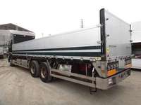 いすゞギガアルミブロック大型（10t）[写真02]