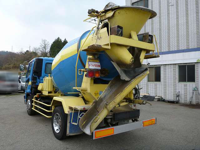 三菱ふそうファイターミキサー車（コンクリートミキサー）増トン（6t・8t）[写真02]