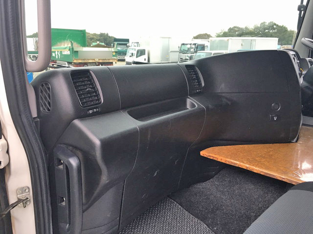 日野プロフィアクレーン4段大型（10t）[写真33]