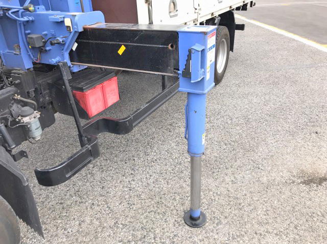 いすゞエルフクレーン4段小型（2t・3t）[写真22]