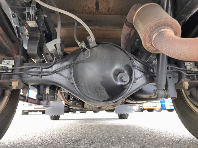 いすゞエルフクレーン4段小型（2t・3t）[写真24]