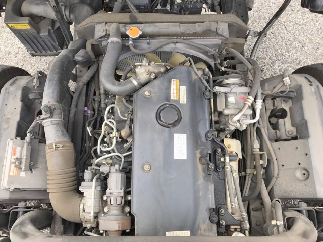 いすゞエルフクレーン4段小型（2t・3t）[写真28]