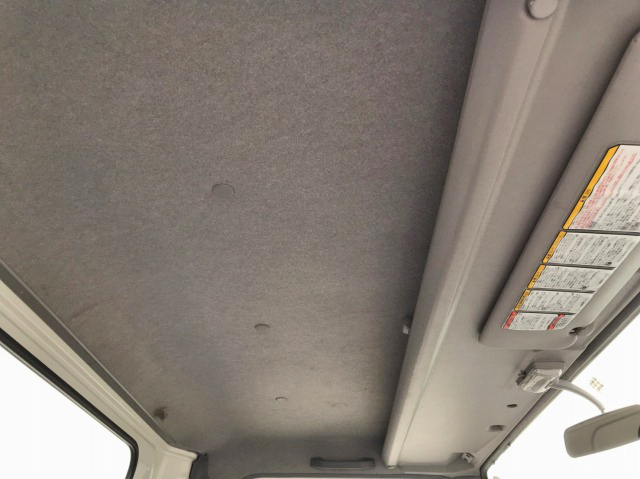 いすゞエルフクレーン4段小型（2t・3t）[写真35]