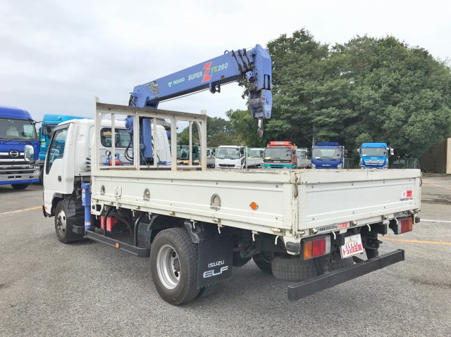 いすゞエルフクレーン4段小型（2t・3t）[写真04]