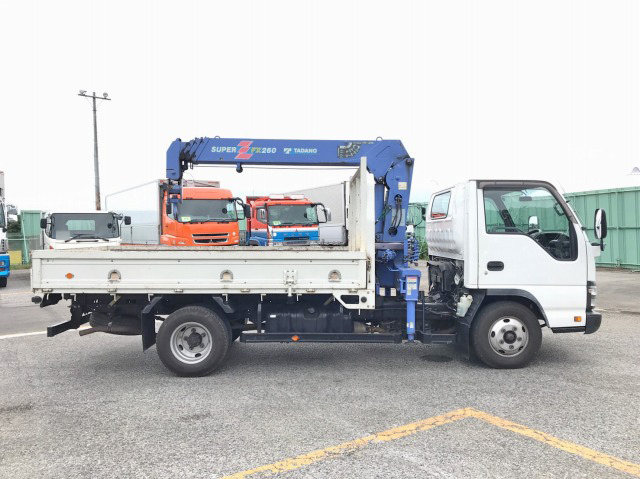 いすゞエルフクレーン4段小型（2t・3t）[写真06]