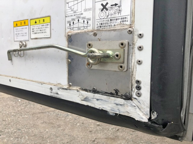 UDトラックスコンドル冷凍車（冷蔵車）中型（4t）[写真22]
