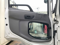 UDトラックスコンドル冷凍車（冷蔵車）中型（4t）[写真30]