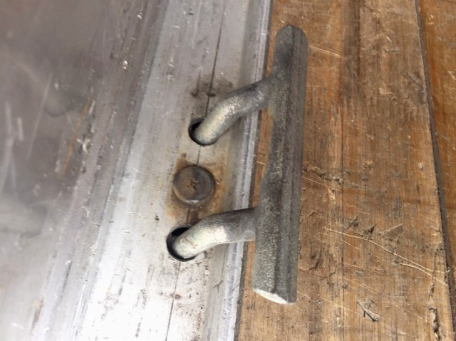 いすゞフォワードアルミウイング中型（4t）[写真16]