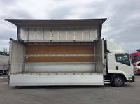 いすゞフォワードアルミウイング中型（4t）[写真08]