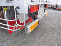 三菱ふそうスーパーグレートアルミブロック大型（10t）[写真17]