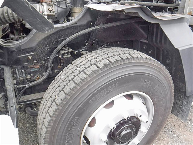 三菱ふそうスーパーグレートアルミブロック大型（10t）[写真18]