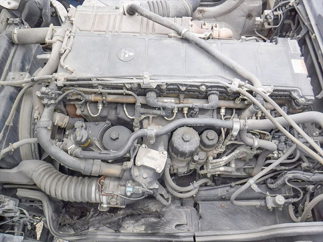 三菱ふそうスーパーグレートアルミブロック大型（10t）[写真24]