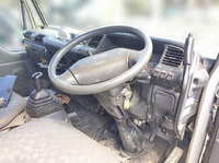 マツダタイタンダンプ小型（2t・3t）[写真17]