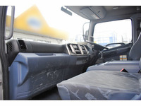 日野レンジャーコンテナ専用車増トン（6t・8t）[写真17]