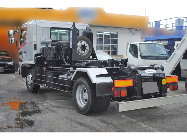 日野レンジャーコンテナ専用車増トン（6t・8t）[写真02]