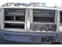 日野レンジャーコンテナ専用車増トン（6t・8t）[写真23]