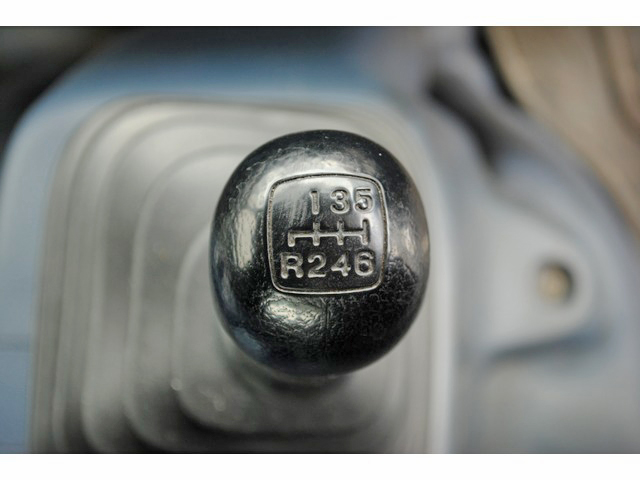 日野レンジャーコンテナ専用車増トン（6t・8t）[写真26]