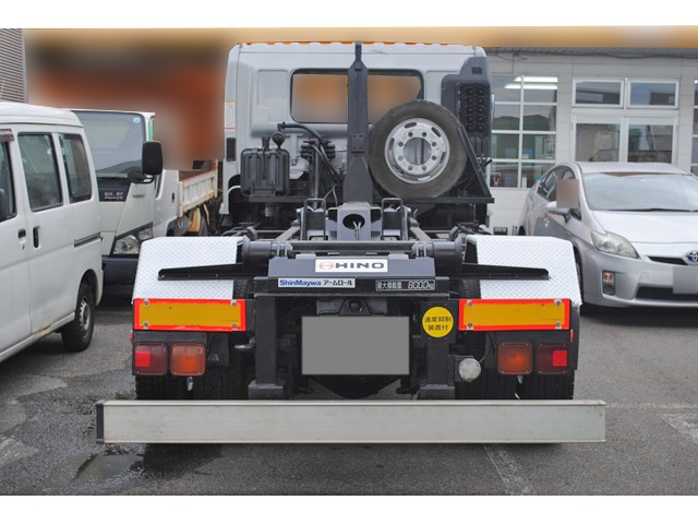 日野レンジャーコンテナ専用車増トン（6t・8t）[写真07]