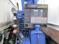 三菱ふそうキャンタークレーン3段小型（2t・3t）[写真16]