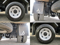 三菱ふそうキャンタークレーン3段小型（2t・3t）[写真22]