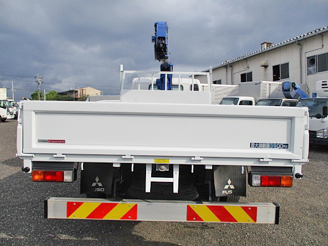 三菱ふそうキャンタークレーン3段小型（2t・3t）[写真08]