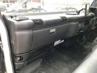 いすゞエルフクレーン付小型（2t・3t）[写真34]